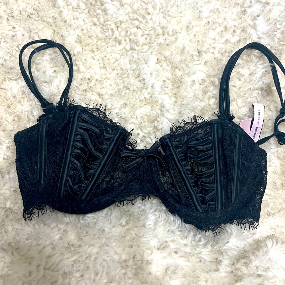 Victoria's Secret Black Push Up Bra